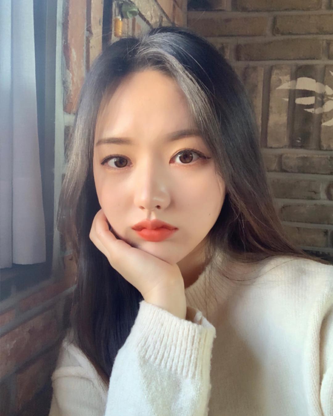 노을 속 커플 실루엣